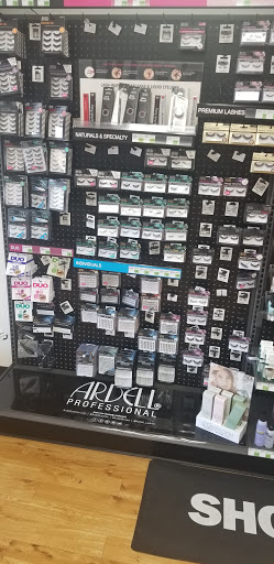 Beauty Supply Store «Sally Beauty», reviews and photos, 150 W Lowry Ln #155, Lexington, KY 40503, USA