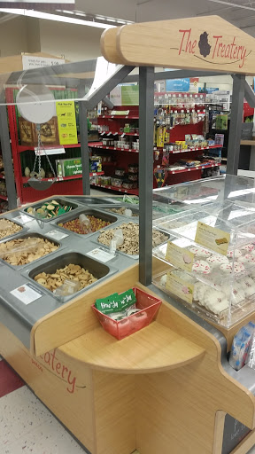 Pet Supply Store «Petco Animal Supplies», reviews and photos, 85 State St, Orem, UT 84058, USA