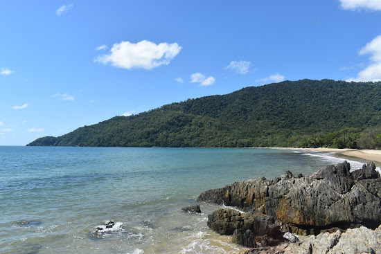 Cow Bay Beach