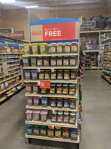 Pet Supply Store «PetSmart», reviews and photos, 1115 Vidina Pl, Oviedo, FL 32765, USA