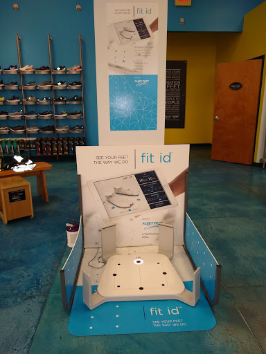 Sporting Goods Store «Fleet Feet Sports Buffalo», reviews and photos, 2290 Delaware Ave, Buffalo, NY 14216, USA