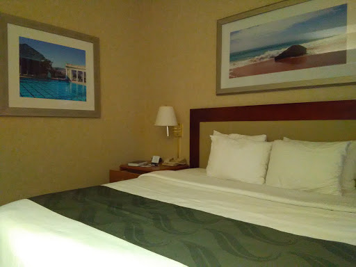 Quality Suites Downtown San Luis Obispo image