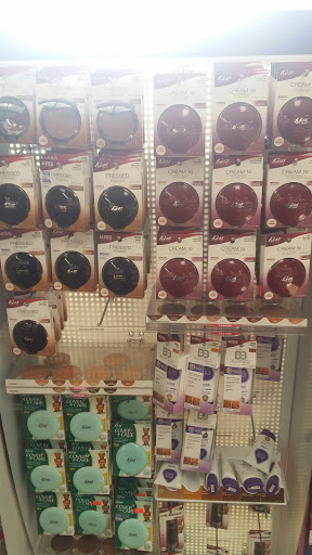 Beauty Supply Store «Glamour Beauty Supply», reviews and photos, 330 Robert Smalls Pkwy, Beaufort, SC 29906, USA