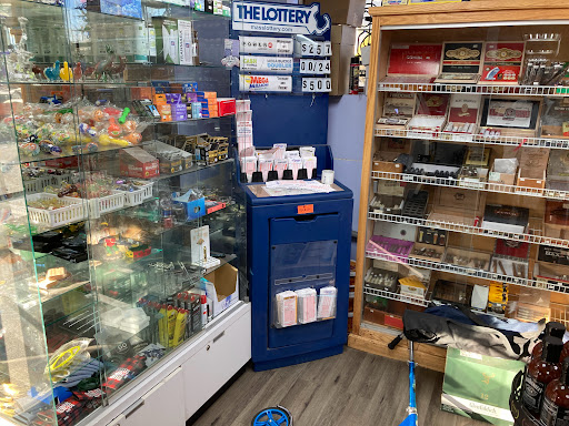 Liquor Store «Temple Liquors Inc», reviews and photos, 42 Temple St, Whitman, MA 02382, USA