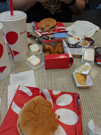 Fast Food Restaurant «Chick-fil-A», reviews and photos, 1700 E Colorado Blvd, Pasadena, CA 91106, USA