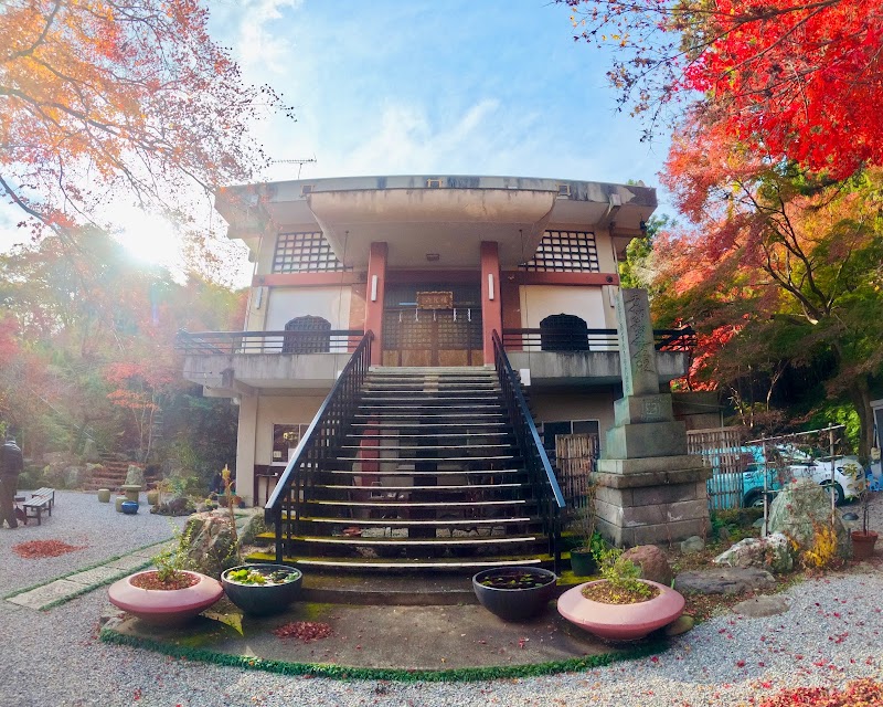 日蓮宗 棲龍山本経寺