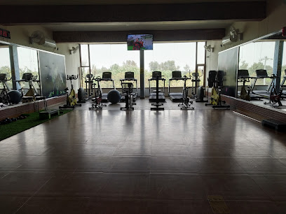Absolute Plus Fitness - SCF-16 & 17 Phase 2 Market, above Easyday Club, Urban Estate Phase II, Urban Estate, Patiala, Punjab 147002, India