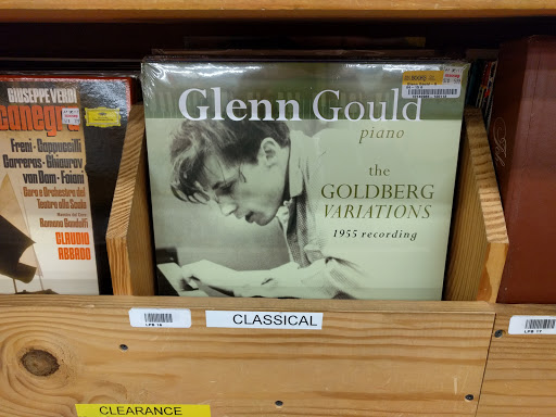 Book Store «Half Price Books», reviews and photos, 17145 W Bluemound Rd, Brookfield, WI 53005, USA