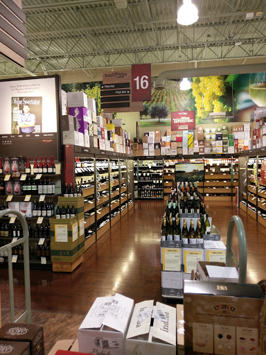 Wine Store «Total Wine & More», reviews and photos, 8539 Cooper Creek Blvd, Bradenton, FL 34201, USA