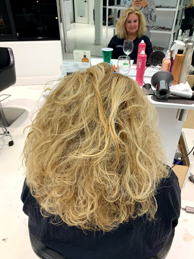 Hair Salon «Daniz Hair Design at Jean Claude Salon Del Mar», reviews and photos, 915 Camino Del Mar Suite 200, Del Mar, CA 92014, USA