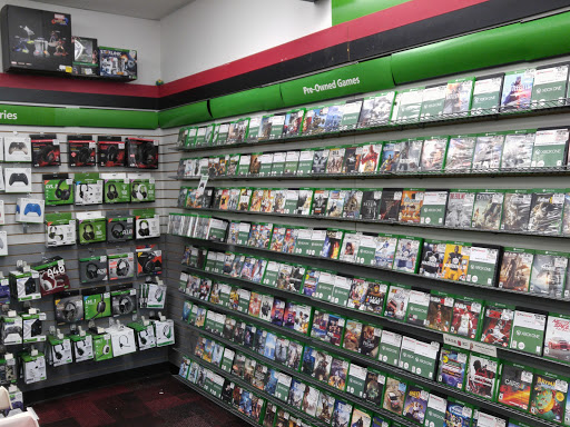 Video Game Store «GameStop», reviews and photos, 2781 S Rochester Rd, Rochester Hills, MI 48307, USA