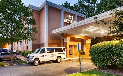 Best Western Plus Richmond Airport Hotel image