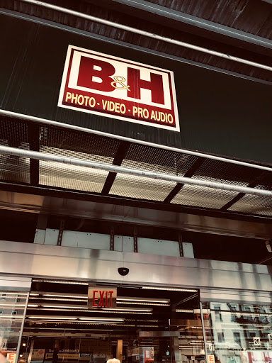 Electronics Store «B&H», reviews and photos, 420 9th Ave, New York, NY 10001, USA