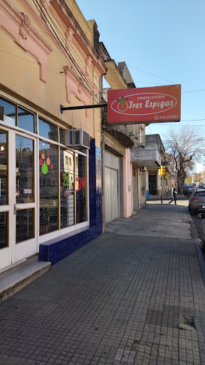 AF1QipM211PzFso1ueItHr0mMG8f2z12m2VUocII7yqA