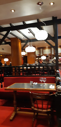 Atmosphère du Restaurant La Taverne Brasserie à Le Puy-en-Velay - n°5