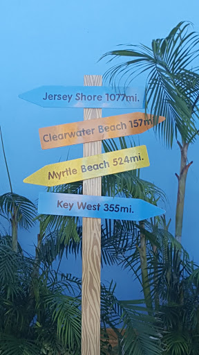 Clothing Store «Ron Jon Surf Shop», reviews and photos, 4151 N Atlantic Ave, Cocoa Beach, FL 32931, USA