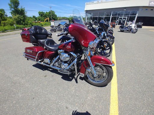 Motorcycle Dealer «MOMS Foxboro», reviews and photos, 1000 Washington St, Foxborough, MA 02035, USA