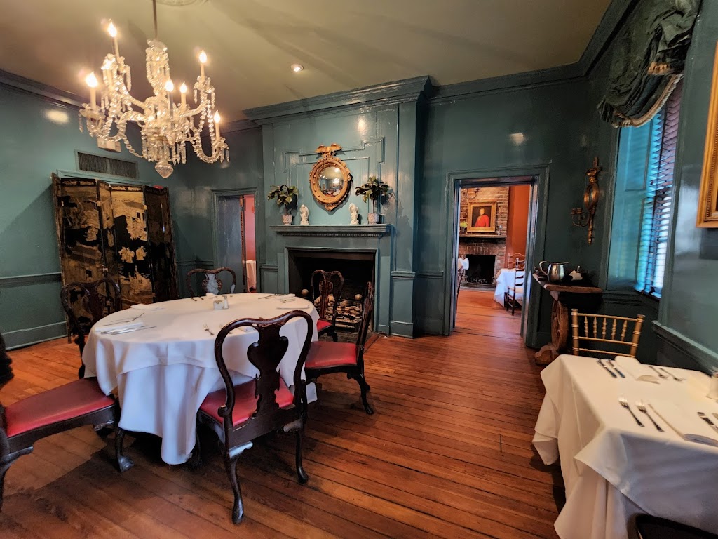 The Olde Pink House 31401