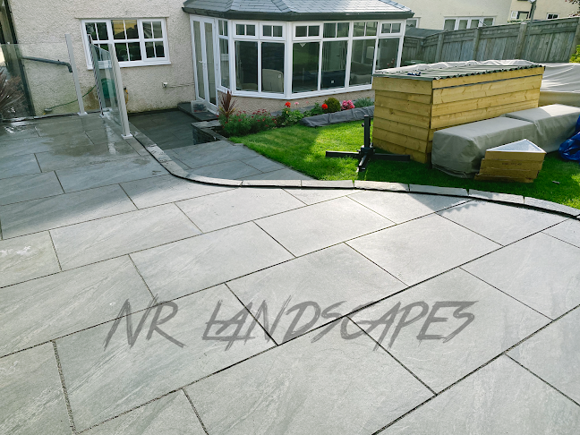 Reviews of Nr garden Service in Barrow-in-Furness - Landscaper