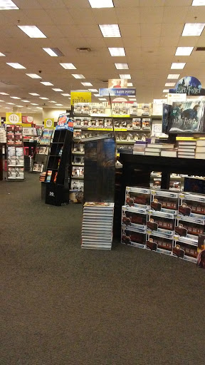 Book Store «Books-A-Million», reviews and photos, 4225 14th St W, Bradenton, FL 34205, USA