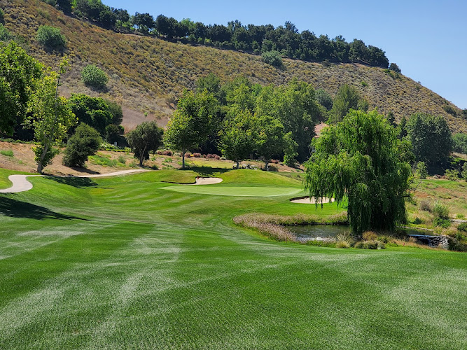 Discover the Top Country Club in Westlake Village: Explore Countless Exquisite Facilities and Activities