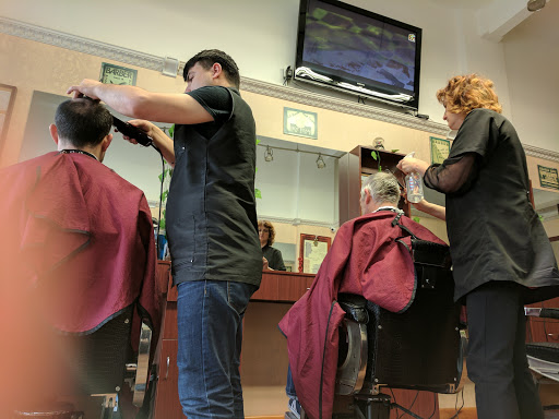 Barber Shop «Mr. Right Barbershop», reviews and photos, 200 Clinton St, Brooklyn, NY 11201, USA