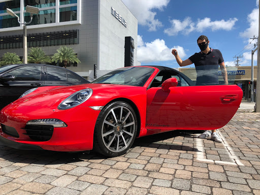 Used Car Dealer «Formula 1 Sports Cars», reviews and photos, 3800 Bird Rd, Miami, FL 33146, USA