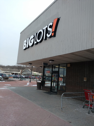Big Lots, 43 Burnett Blvd, Poughkeepsie, NY 12603, USA, 