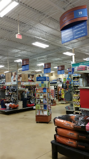 Pet Supply Store «PetSmart», reviews and photos, 1919 Wells Rd, Orange Park, FL 32073, USA