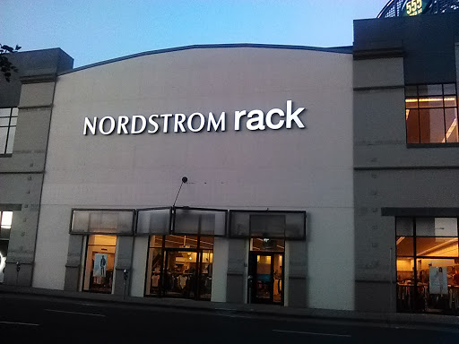 Department Store «Nordstrom Rack Downtown San Francisco», reviews and photos, 555 9th St, San Francisco, CA 94103, USA