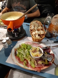 Raclette du Restaurant de fondues Restaurant La Fondue à Grenoble - n°15