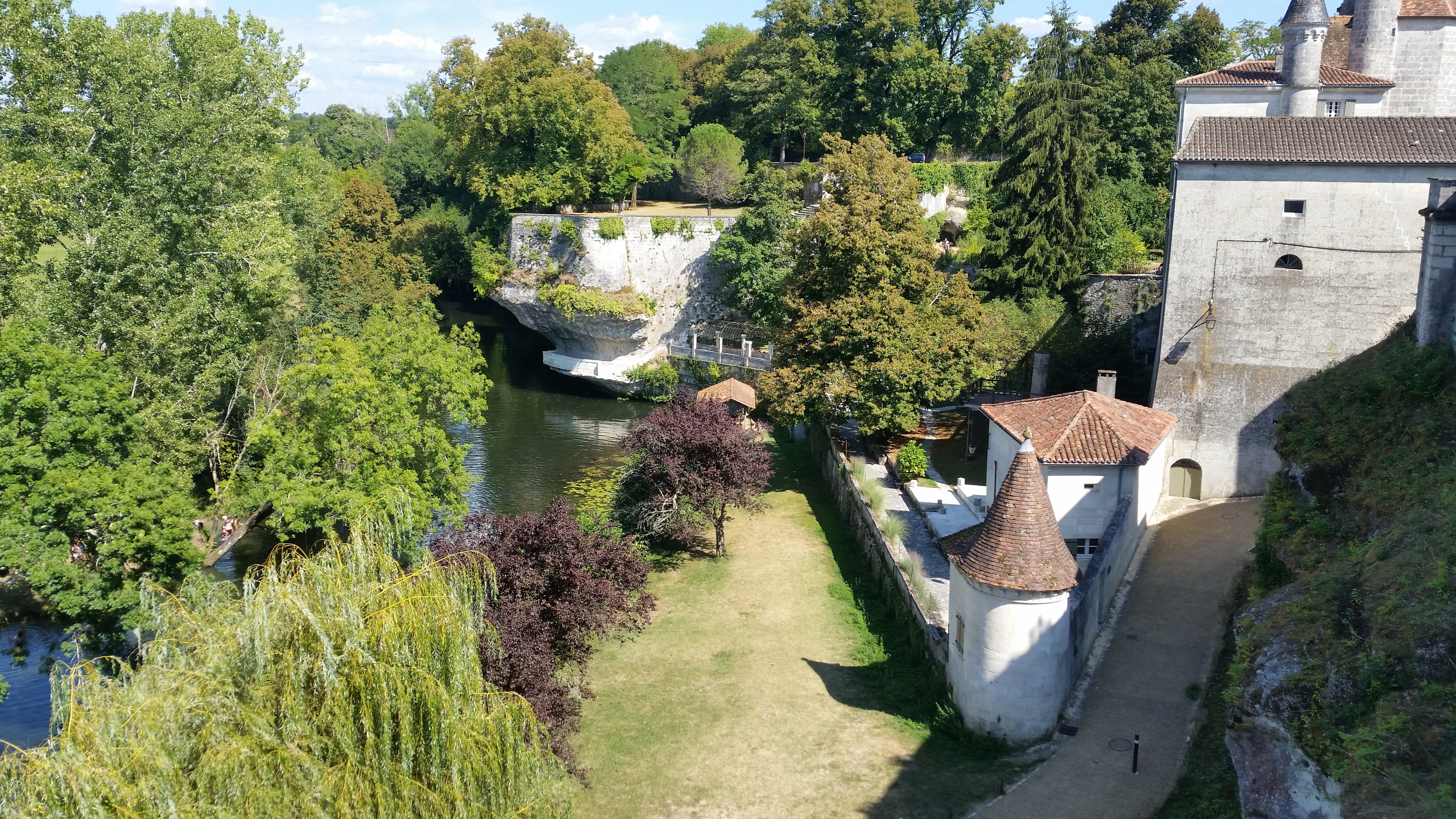 Photo n° 6 de l'avis de Thierry.e fait le 13/09/2018 à 04:46