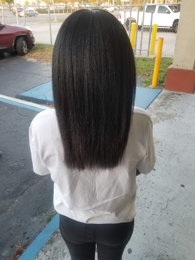 Beauty Salon «Divas Style Beauty Salon», reviews and photos, 4142 W Oak Ridge Rd #102, Orlando, FL 32809, USA