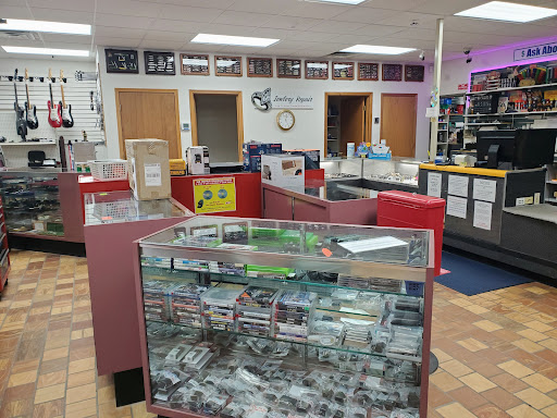Pawn Shop «Metro Pawn & Loan», reviews and photos, 3011 W Broadway, Council Bluffs, IA 51501, USA