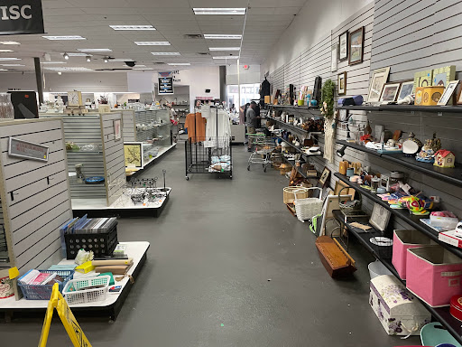 Thrift Store «Lovelady Thrift Store», reviews and photos, 7720 Ludington Ln, Irondale, AL 35210, USA