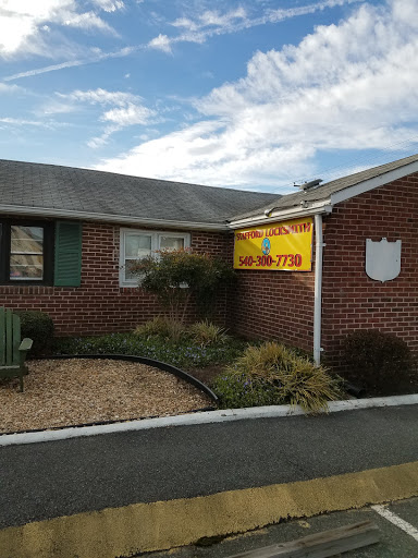 Locksmith «Stafford Locksmith», reviews and photos, 2107 Jefferson Davis Hwy Unit #103, Stafford, VA 22554, USA