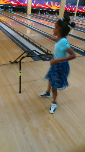 Bowling Alley «AMF Bama Lanes», reviews and photos, 520 15th St, Tuscaloosa, AL 35401, USA