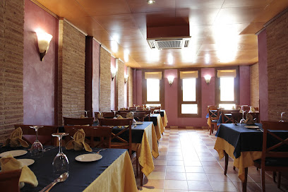 Restaurante Mateos - C. San Lázaro, 2, 42200 Almazán, Soria, Spain