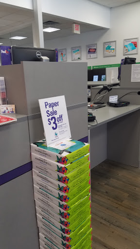 Print Shop «FedEx Office Print & Ship Center», reviews and photos, 18755 S Dixie Hwy Suite 57, Miami, FL 33157, USA