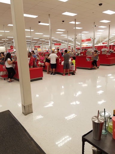 Department Store «Target», reviews and photos, 160 N Research Pl, Central Islip, NY 11722, USA