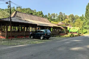 Wisata Gunung Mas image