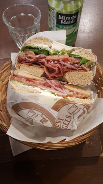 Club sandwich du Restaurant américain Best Bagels Lyon Croix-Rousse - n°6