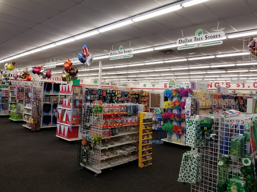 Dollar Store «Dollar Tree», reviews and photos, 1072 E 2nd St, Franklin, OH 45005, USA
