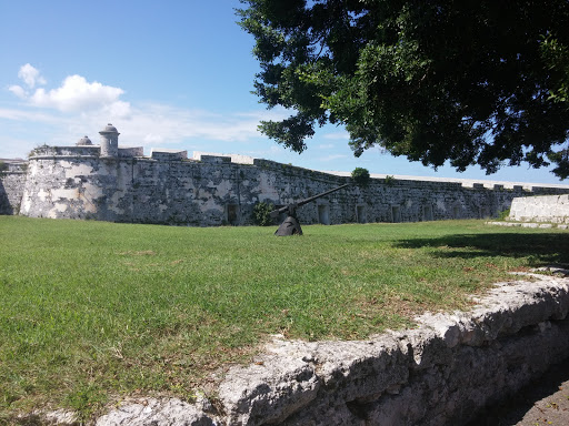 Centers for mentally disabled people in Havana