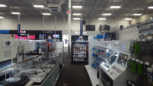 Electronics Store «Best Buy», reviews and photos, 550 Grossman Dr, Braintree, MA 02184, USA