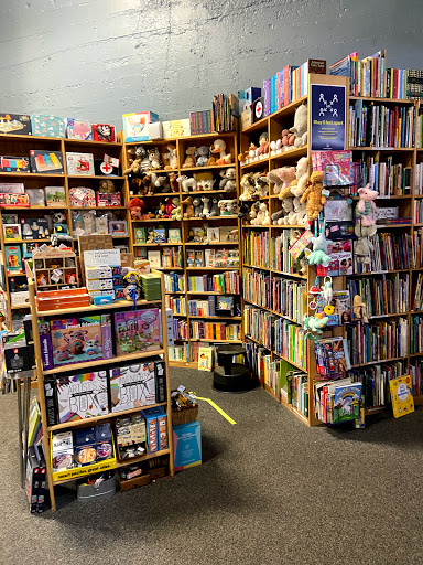 Book Store «Russian Hill Bookstore», reviews and photos, 2234 Polk St, San Francisco, CA 94109, USA