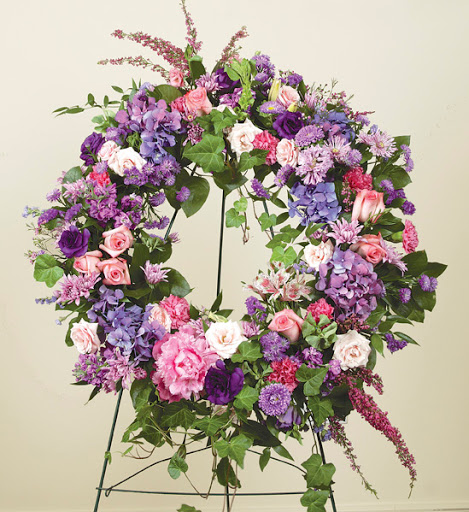 Florist «Petal Pusher Plus Lake Isabella Florist», reviews and photos, 6040 Lake Isabella Blvd a, Lake Isabella, CA 93240, USA