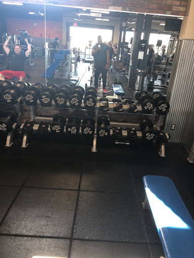 Health Club «Crunch - Staten Island», reviews and photos, 364 Bay St, Staten Island, NY 10301, USA