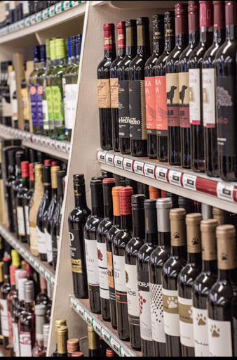 Liquor Store «South End Liquors», reviews and photos, 1755 S Main St, Fall River, MA 02724, USA