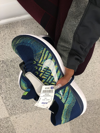 Clothing Store «Ross Dress for Less», reviews and photos, 2870 Chapel Hill Rd, Douglasville, GA 30135, USA